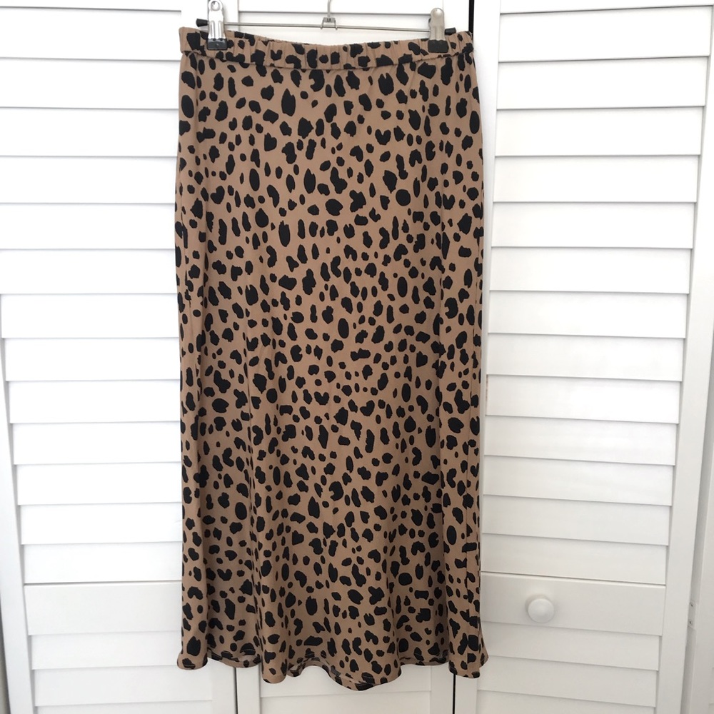 NWT GAP Animal print pull-on skirt